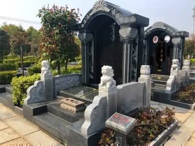 搭建道場、獻牲畜