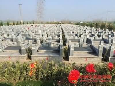 喪葬的起源及演變——雙鳳紀(jì)念園的見(jiàn)證與啟示